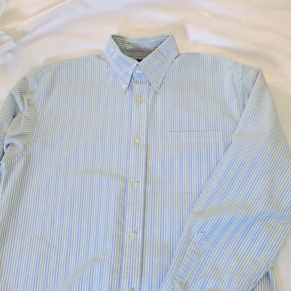 Lands end long sleeve button down shirt